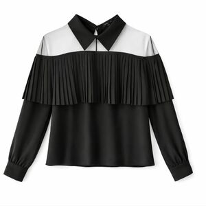 Romeo + Juliette Couture Black Pleated Blouse Size Small  Minimalist
